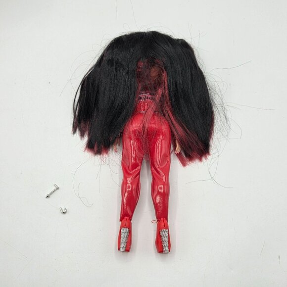 L.O.L. Surprise OMG Spicy Babe Fashion Doll With Accessories - Picture 6 of 7